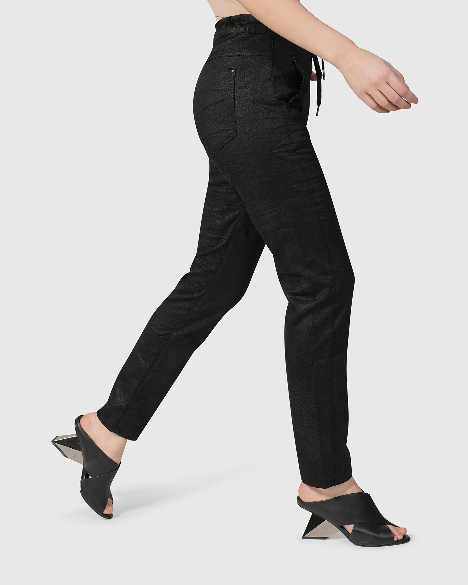 Iconic Stretch Jeans Collection