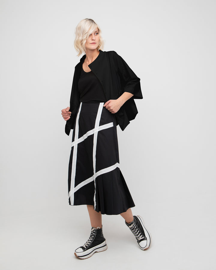 Ozai N Ku Ribbon Skirt, Black