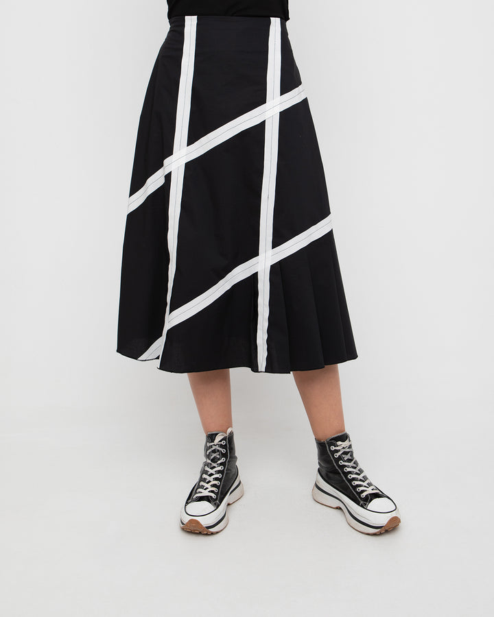 Ozai N Ku Ribbon Skirt, Black