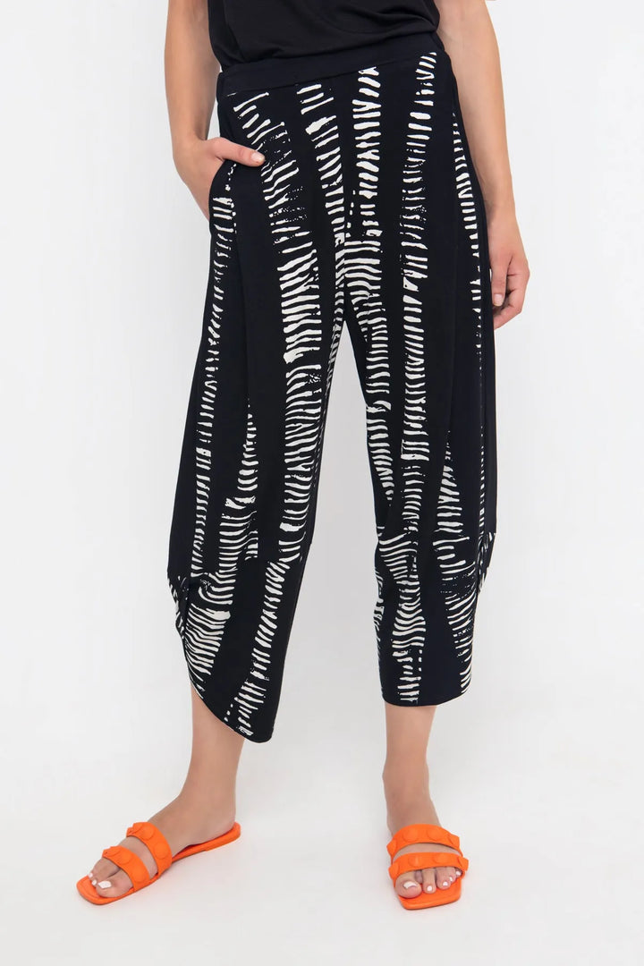 Ozai N Ku Bliss Crop Tulip Pants, Black