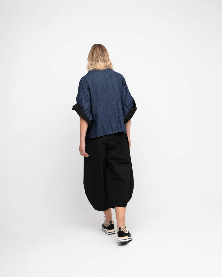 Ozai N Ku Barrel Leg Pants, Black