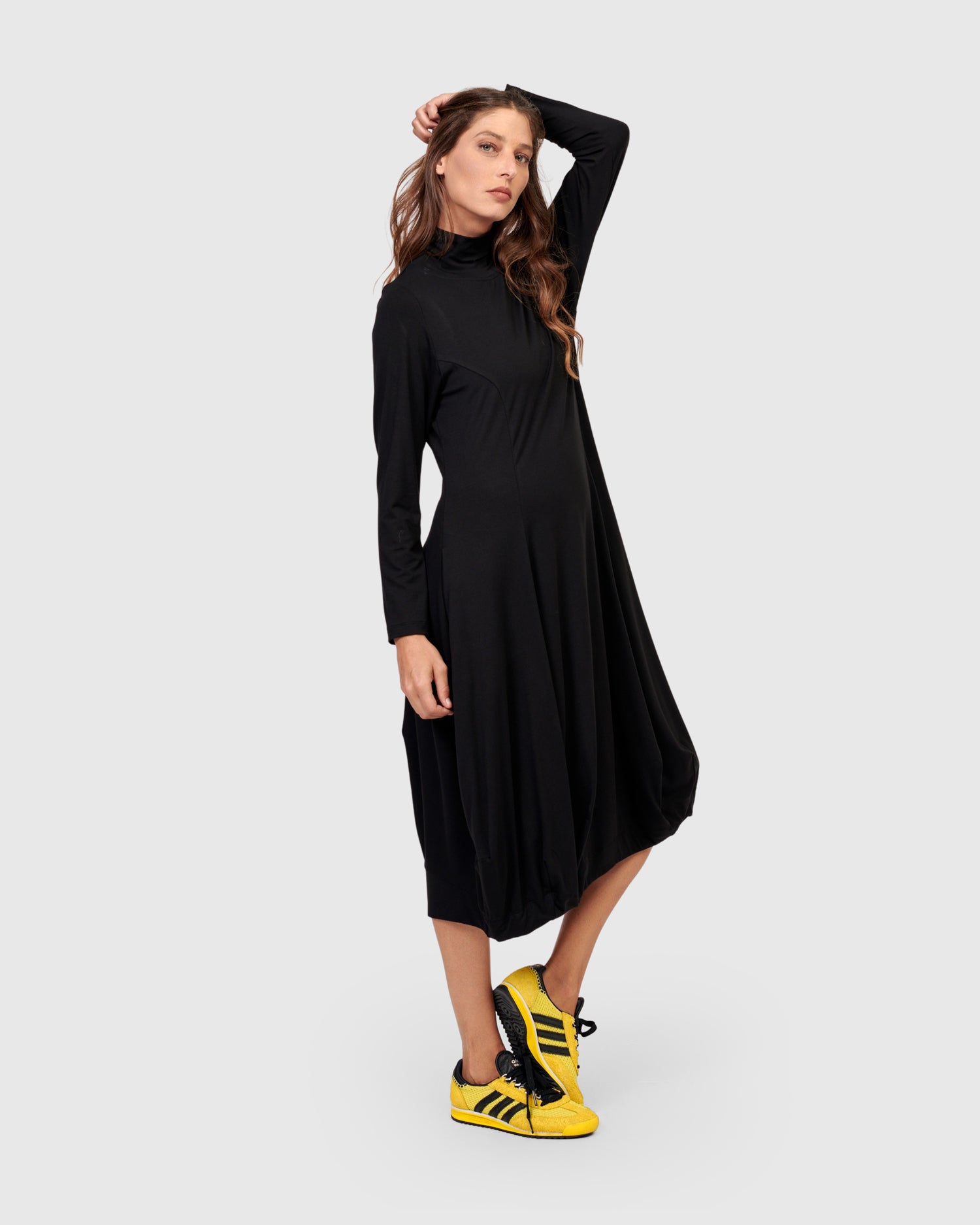 Essential Turtleneck Cocoon Dress, Black – Alembika U.S.