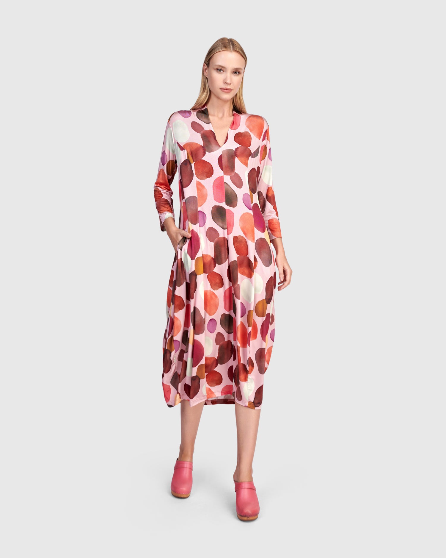 Margarita Cocoon Dress, Magenta Dots – Alembika U.S.