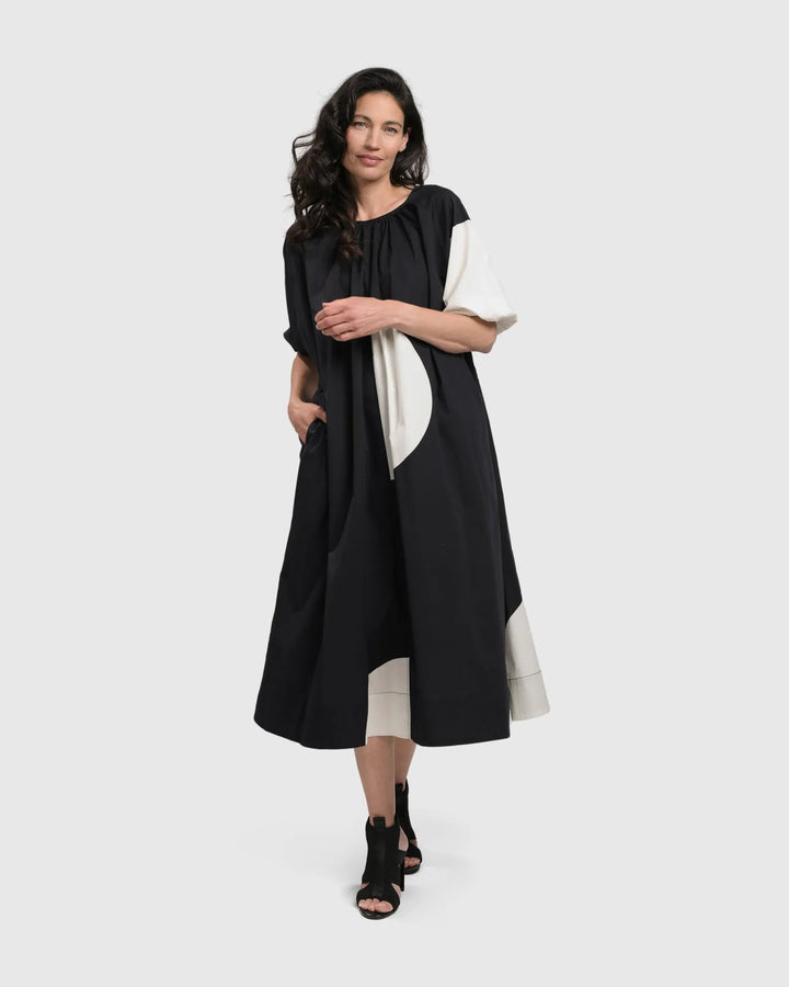 DEBBIE MUUMUU DRESS, MONO