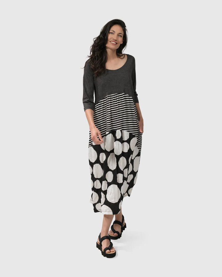 SUNDAY HOSTESS MAXI DRESS MONO