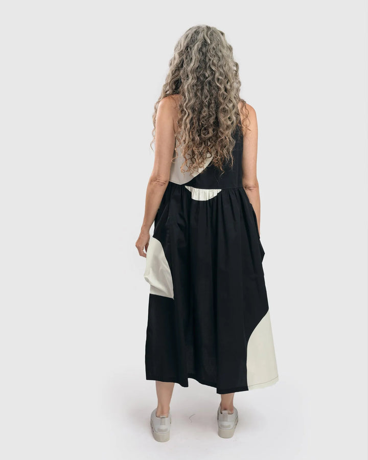 SLEEVELESS MAXI DRESS, BLACK