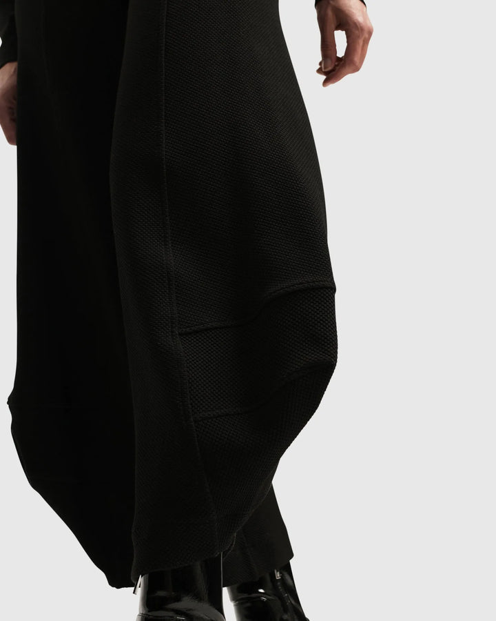 Superb Waffle Weave Punto Pants, Black