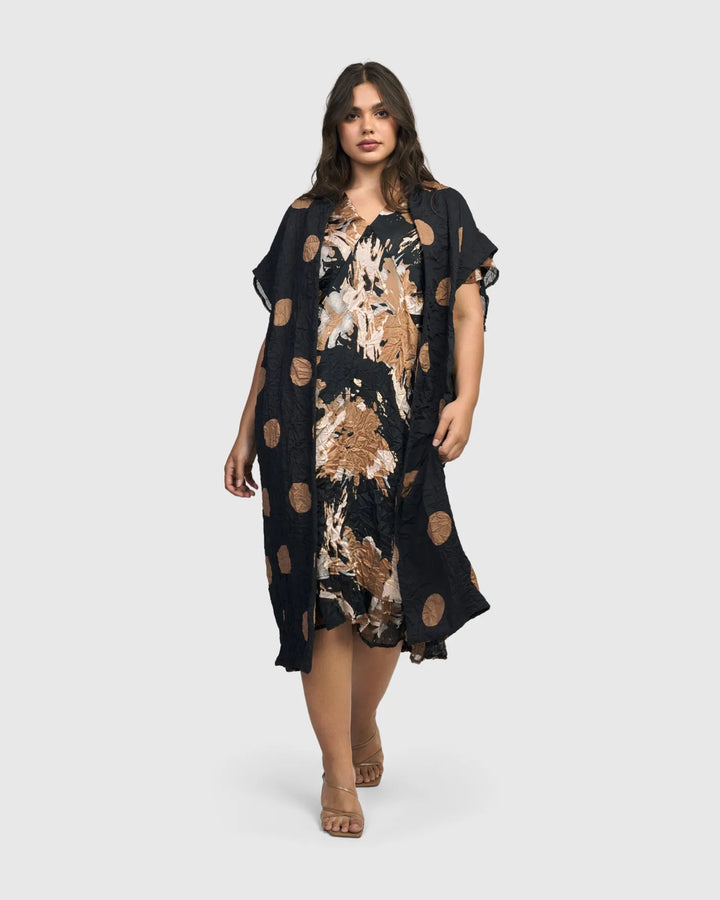 Averna Sleeveless Duster, Circles