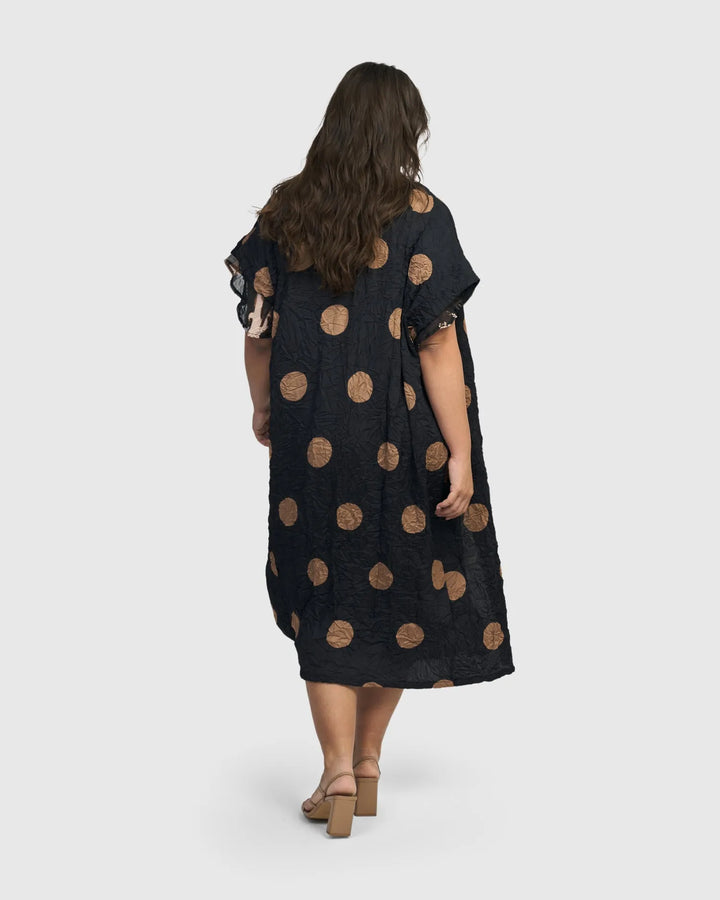 Averna Sleeveless Duster, Circles