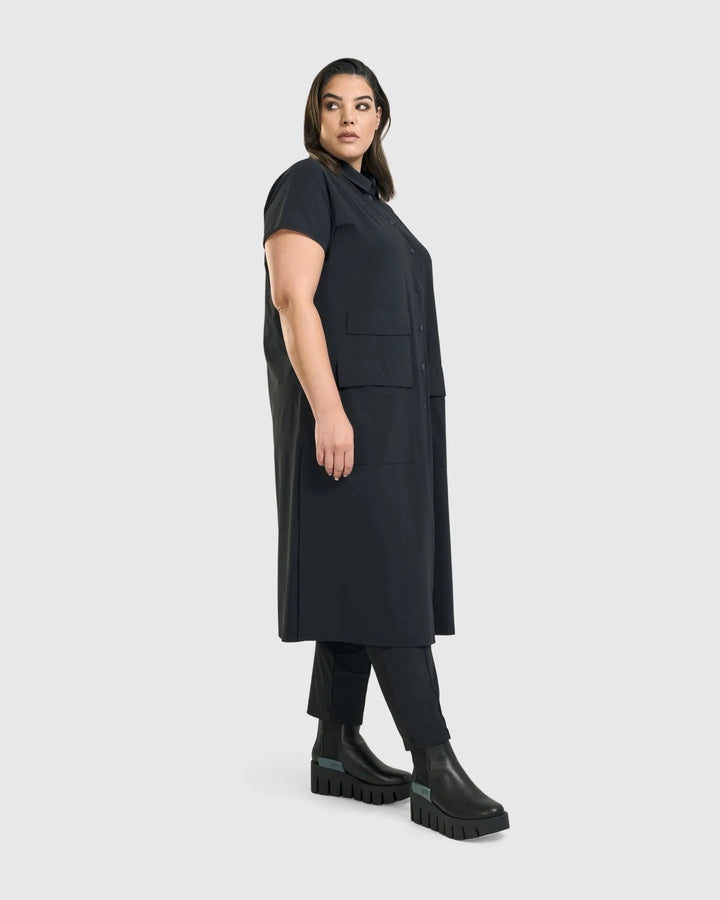 Matrix Short Sleeve Duster, Black