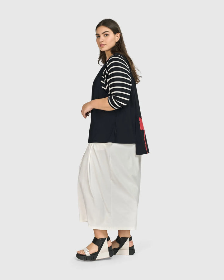 Tekbika Notre Dame Apron Vest, Black