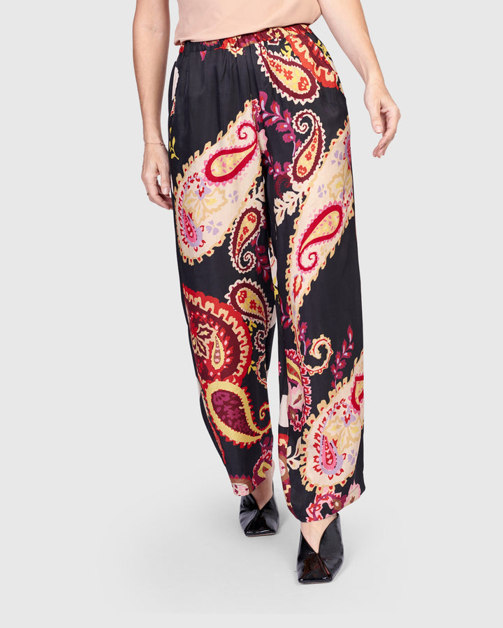 Le Club Party Pants, Fiesta