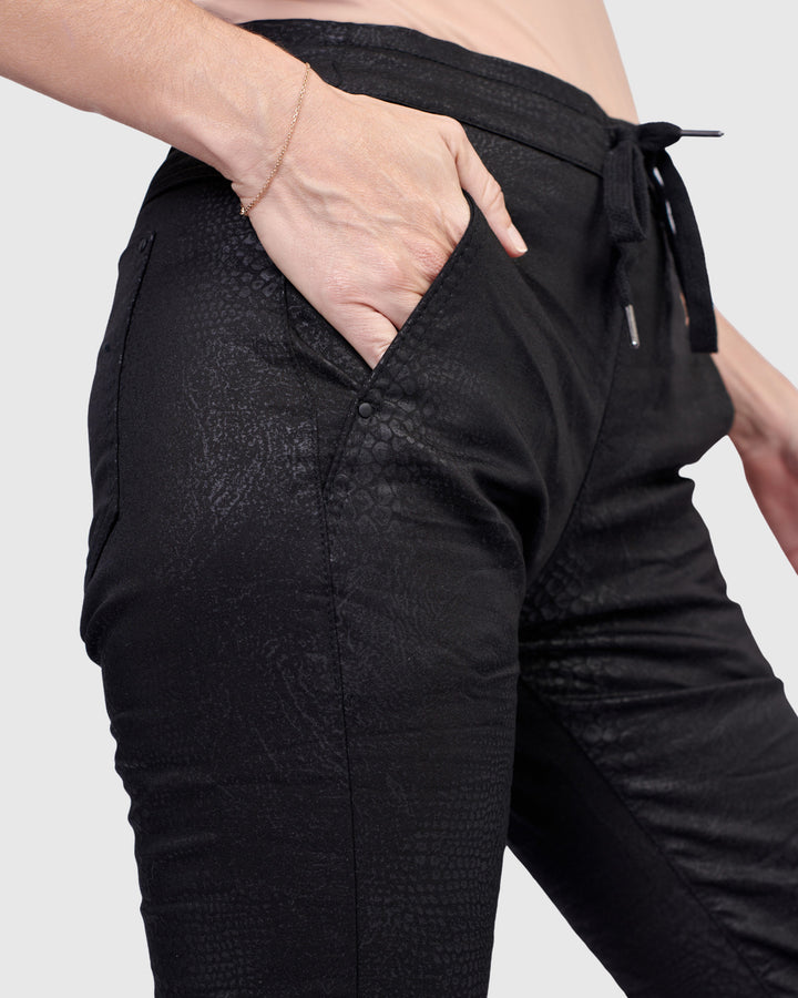 Cobra Iconic Stretch Jeans, Black