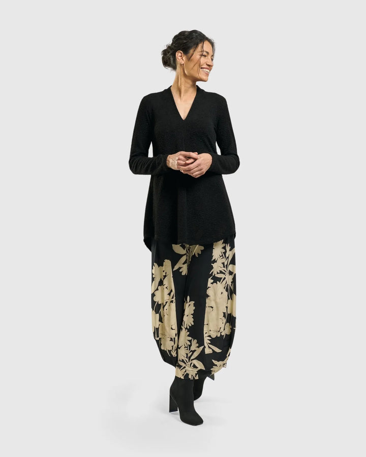Jacquard V-Neck Tunic Top, Black