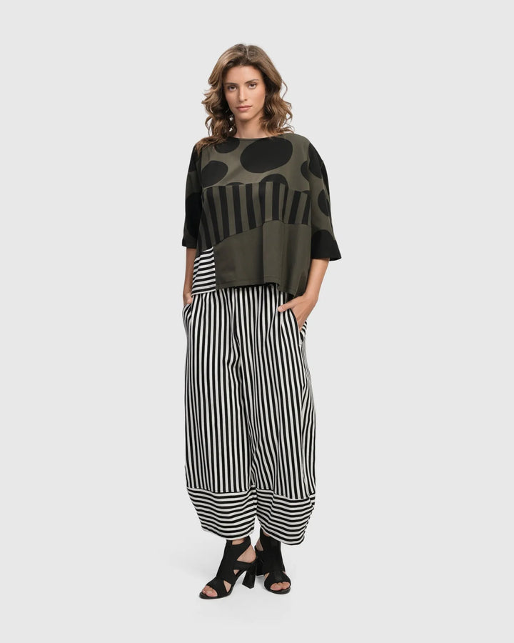 Urban Chihiro Boxy Tee, Khaki