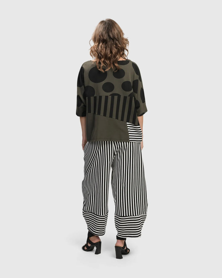 Urban Chihiro Boxy Tee, Khaki