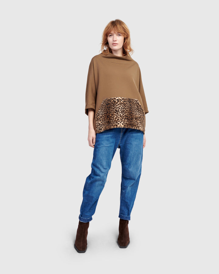 Urban Muff Pullover Top, Camel