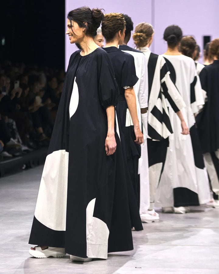 DEBBIE MUUMUU DRESS, MONO