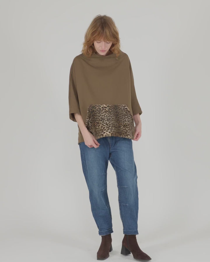 Urban Muff Pullover Top, Camel