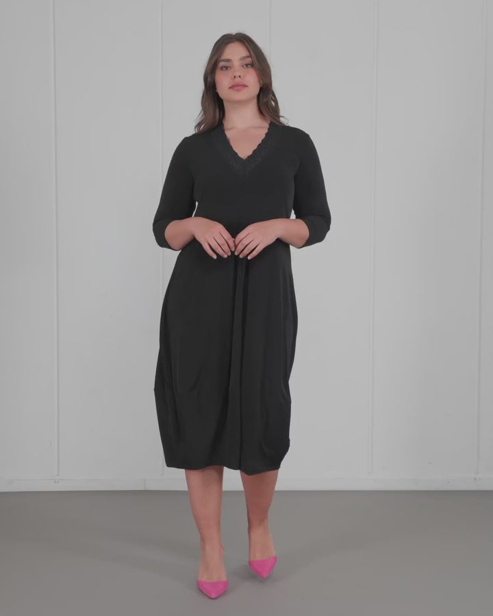 Villanelle Cocoon Dress, Black