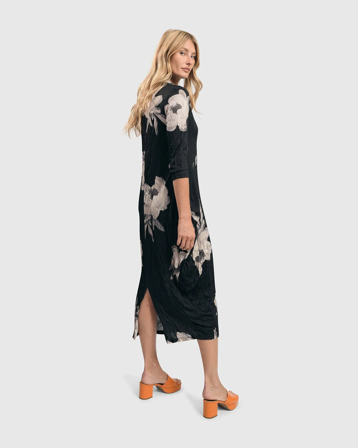 Harper Crinkle Cocoon Dress, Roses