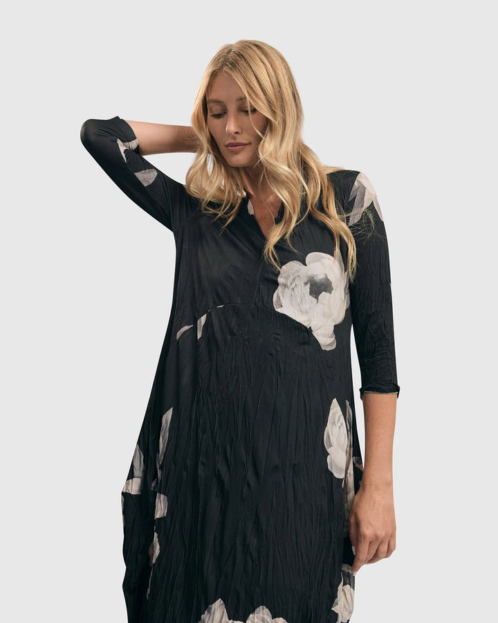 Harper Crinkle Cocoon Dress, Roses