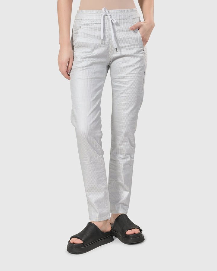 Pinstripe Iconic Stretch Jeans, Silver/white