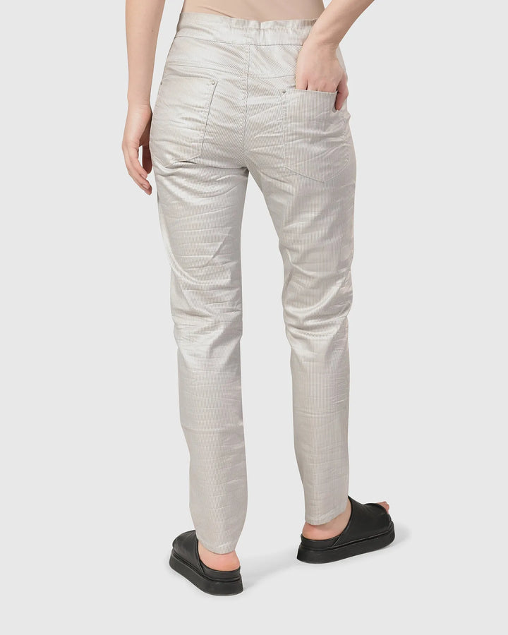 Pinstripe Iconic Stretch Jeans, Pearl/white