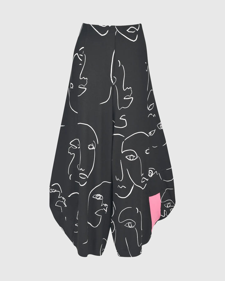 Susan Punto Pants, Faces