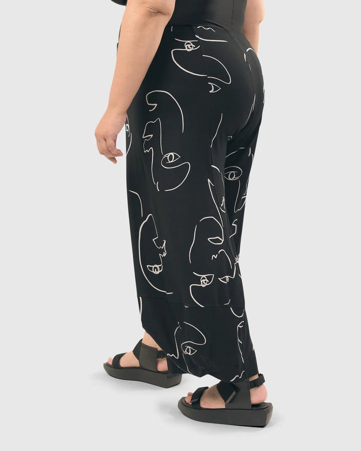 Susan Punto Pants, Faces