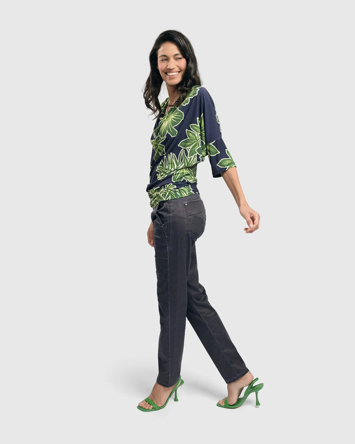 Pinstripe Iconic Stretch Jeans, Navy Wash