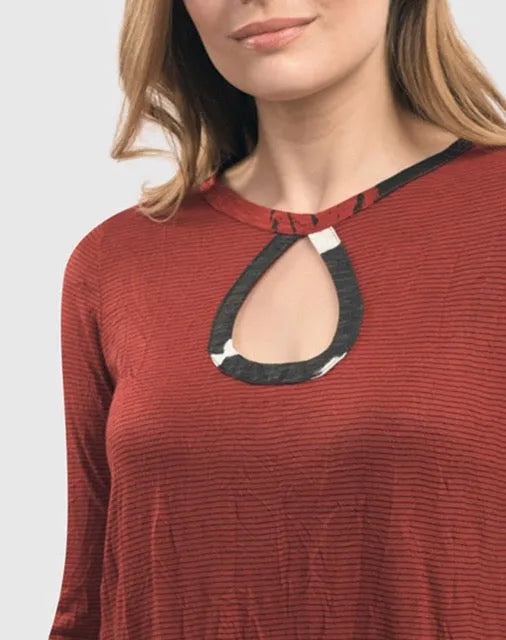 Kari Keyhole Tunic Top, Red