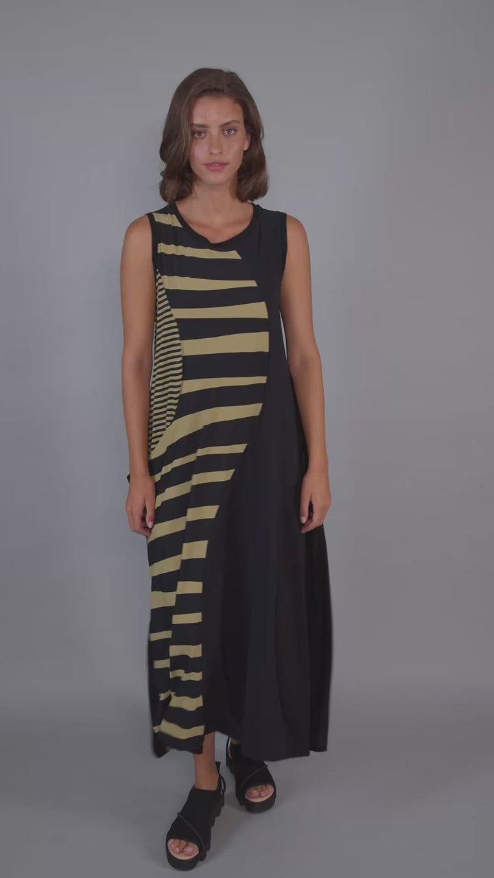 Tekbika Wave Maxi Dress, Dunes