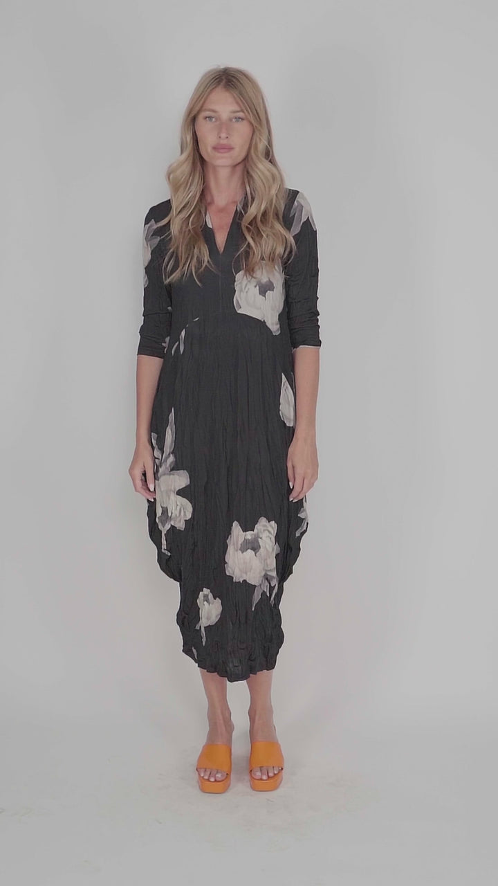Harper Crinkle Cocoon Dress, Roses