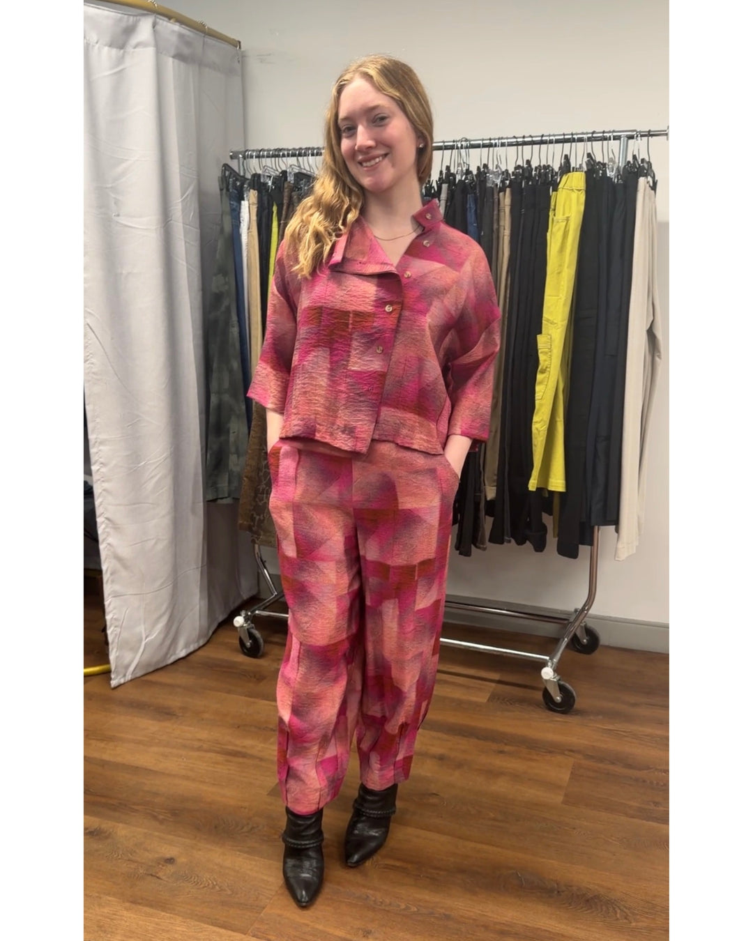 Ozai N Ku Silema Trouser, Geo Pink