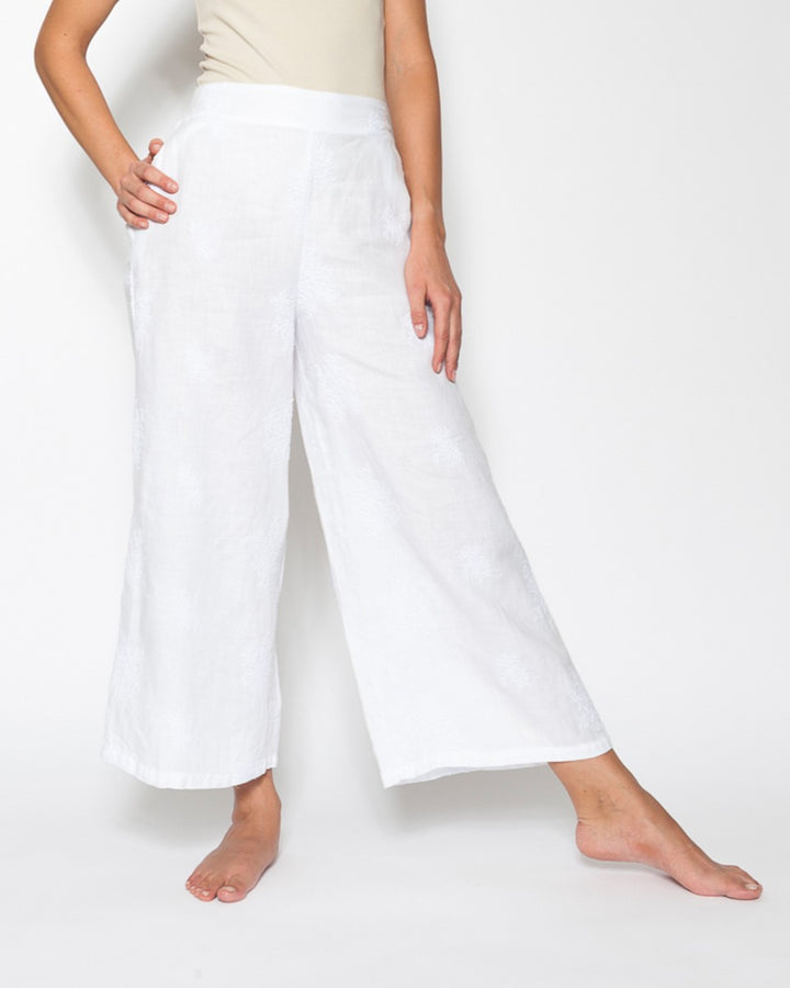 Blueberry Isola Relaxed Pants, White