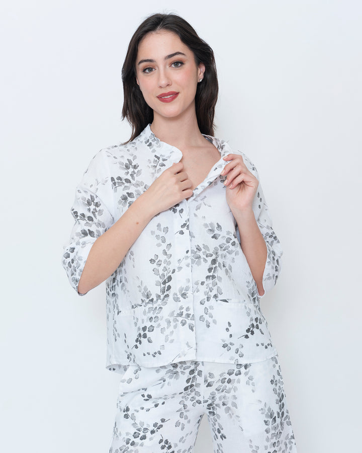 Blueberry Heritage Shirt, White Flora
