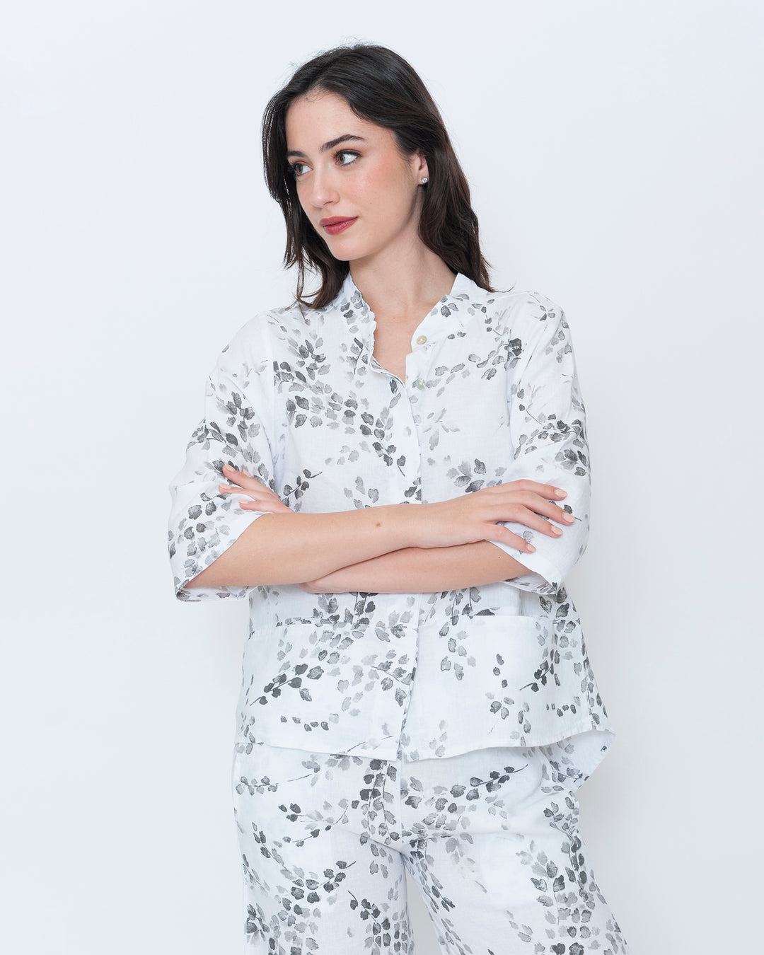 Blueberry Heritage Shirt, White Flora