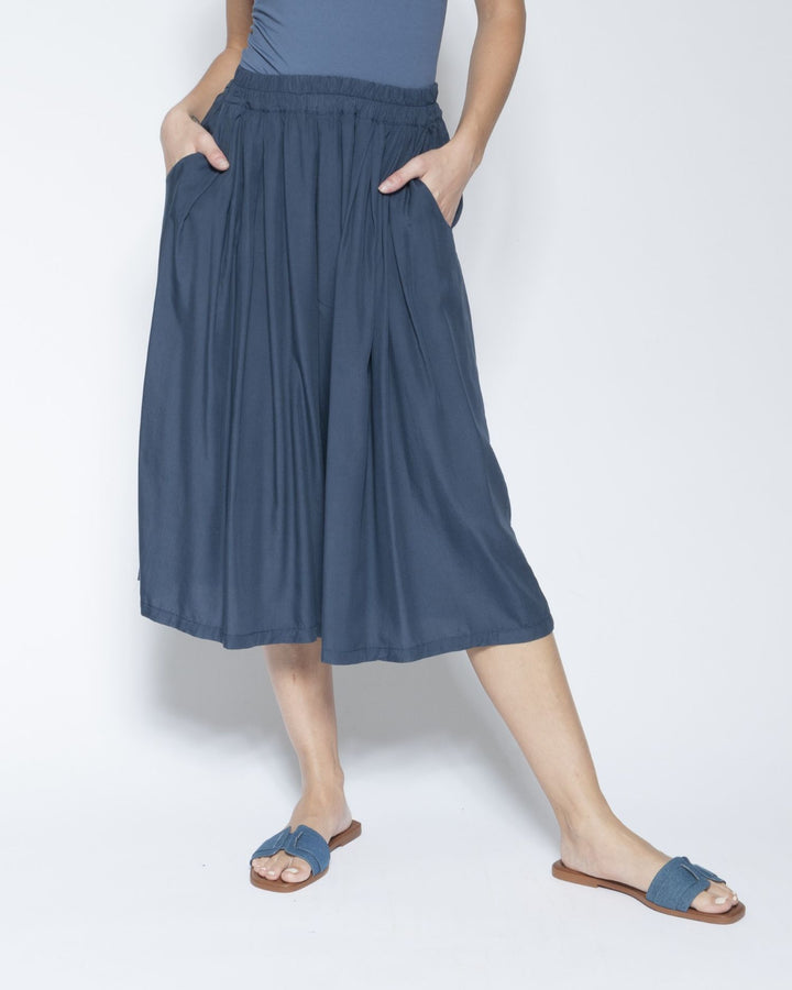 Blueberry Palazzo Capris, Navy