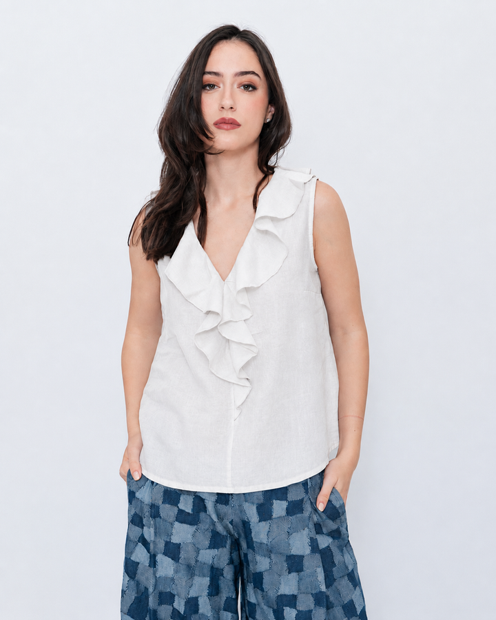 Blueberry Wave Neck Sleeveless Top, White