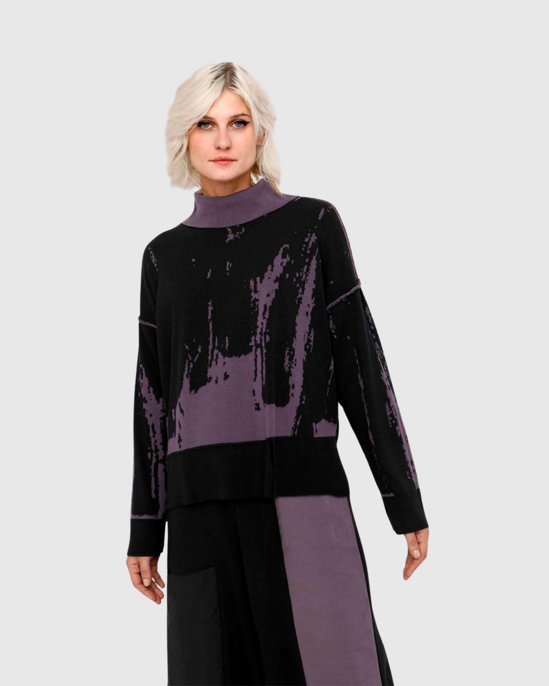 Ozai N Ku Void Reversible Sweater, Grape