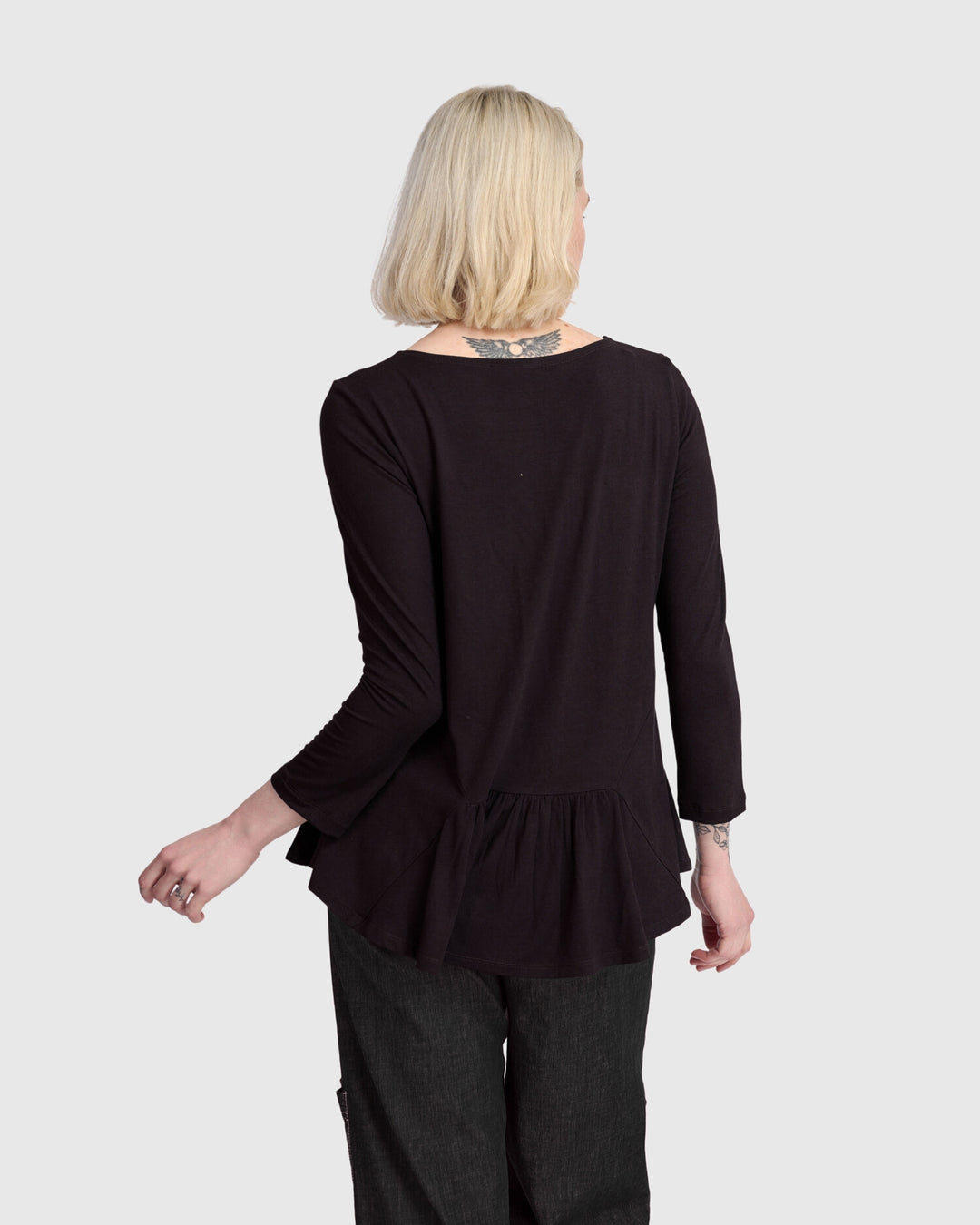 Addison 3/4 Sleeve Flouncy Tee, Black