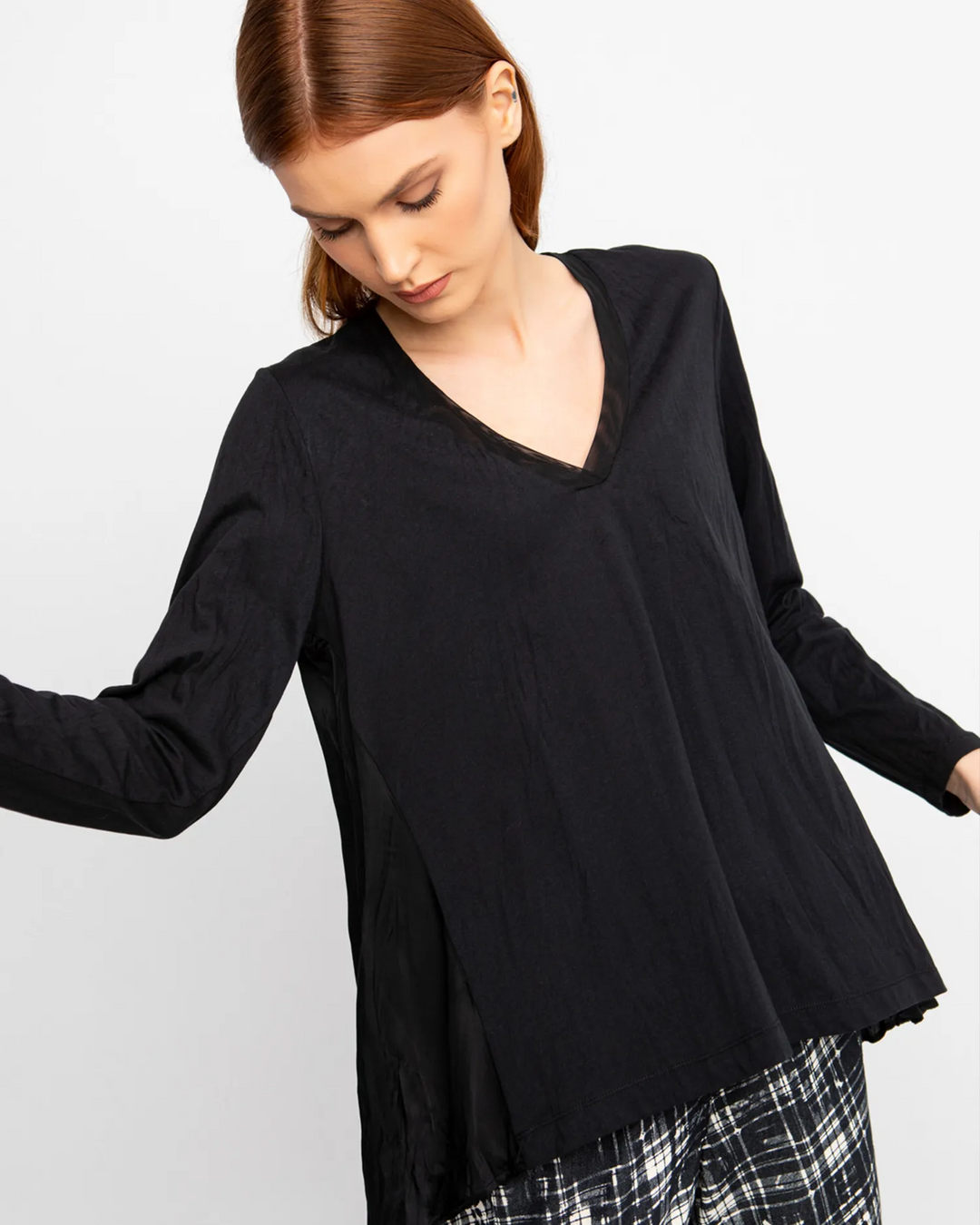 Ozai N Ku Melody V Neck Top, Black