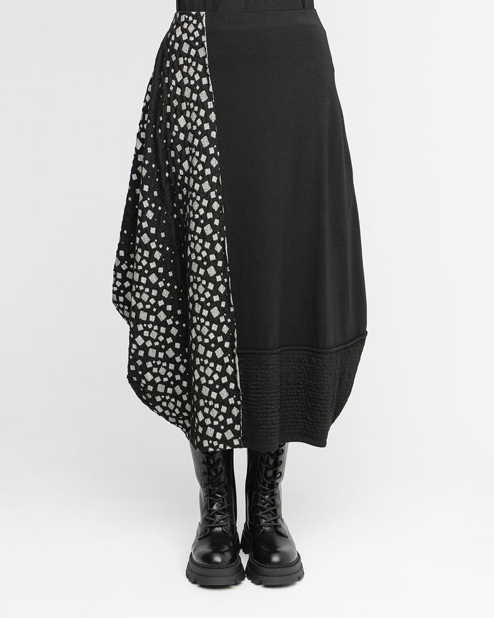 Ozai N Ku Astro Skirt, Black