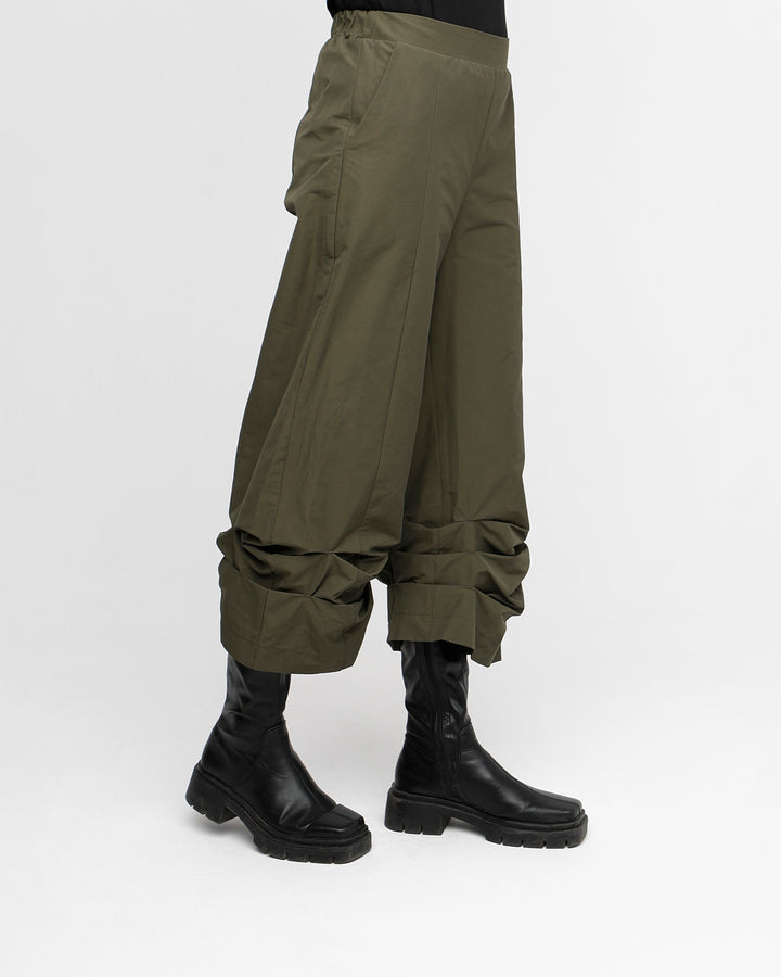 Ozai N Ku Accordian Pants, Military