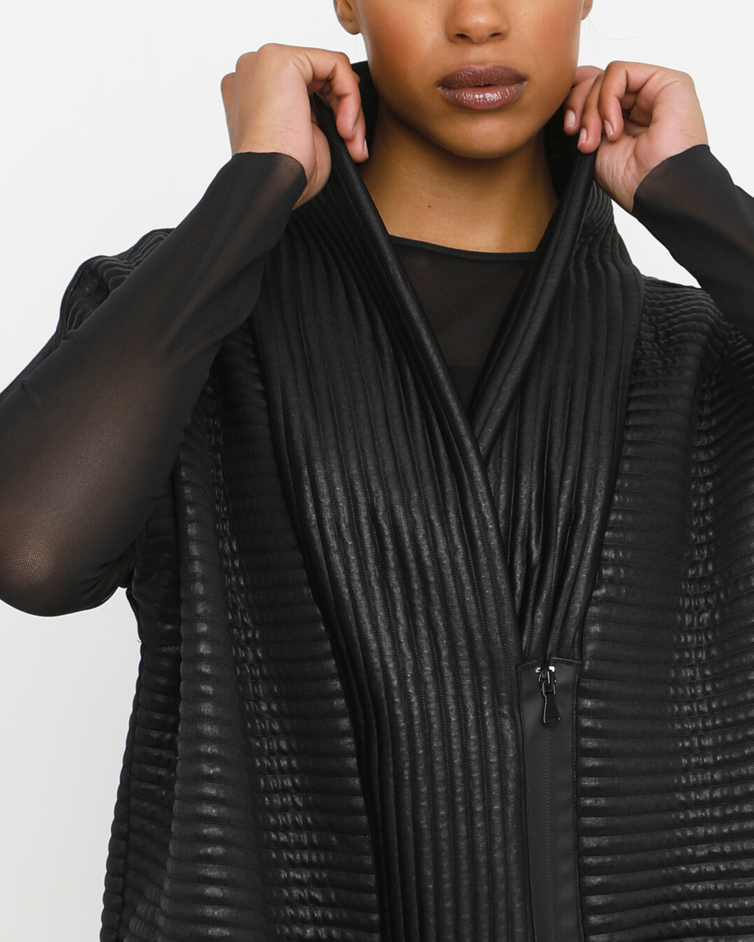 Ozai N Ku Lethe Ribbed Vest, Black