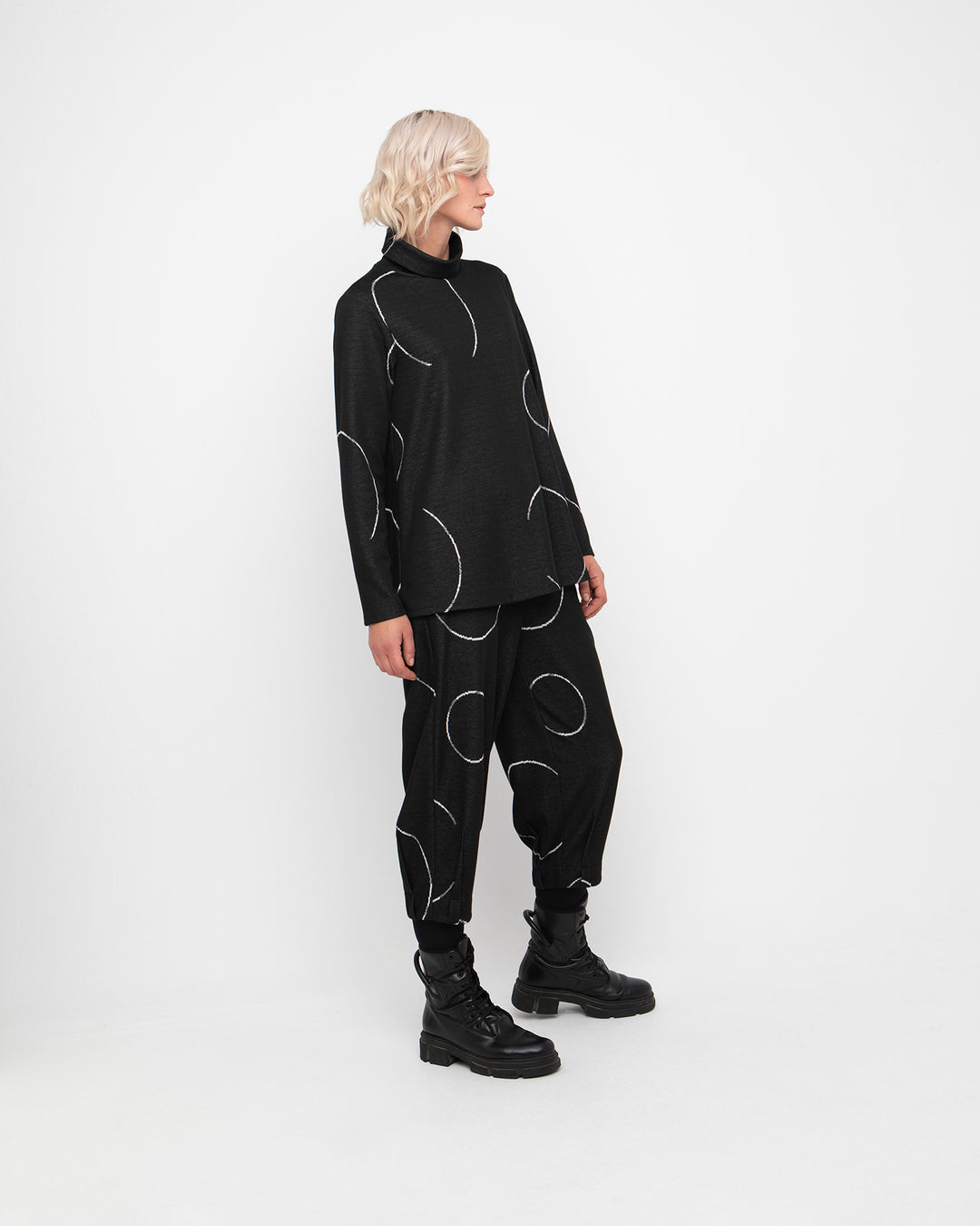 Ozai N Ku Soluna Knit Trouser, Black