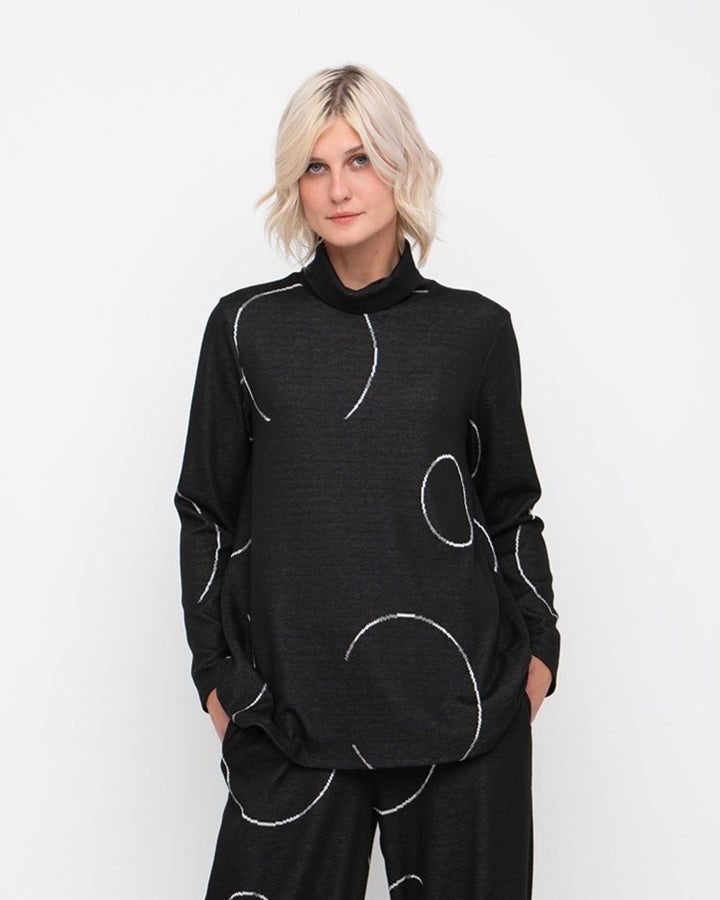 Ozai N Ku Lunara Pullover, Black