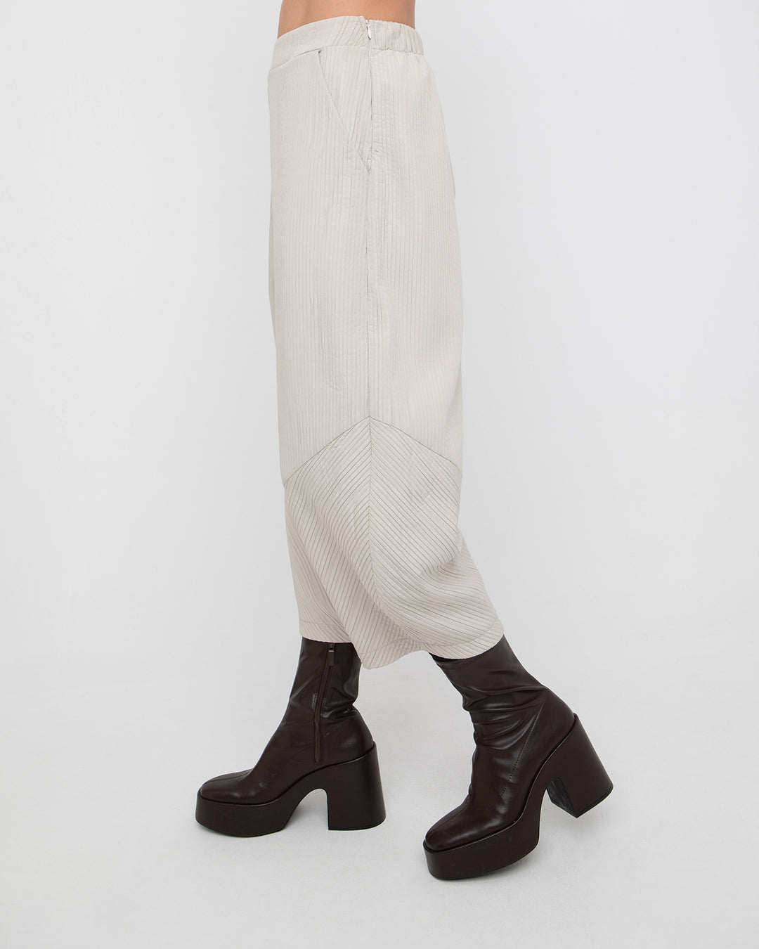Ozai N Ku Chione Pleated Lantern Pant, Ice