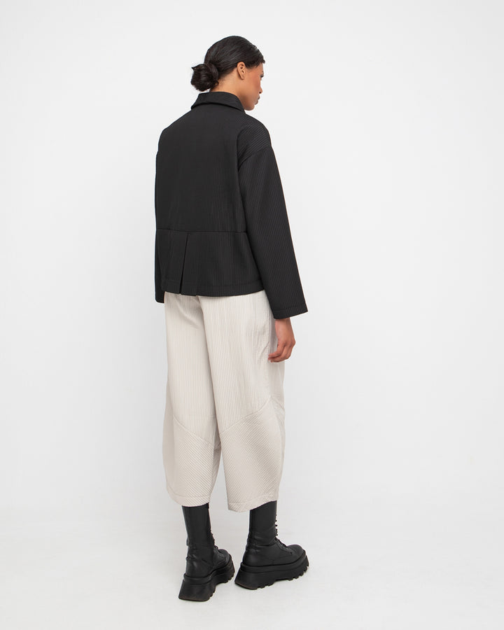 Ozai N Ku Notos Pleated Jacket, Block